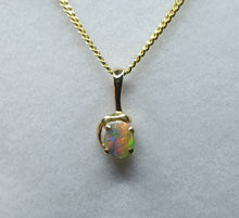Load image into Gallery viewer, Australian Opal 14kt Pendant
