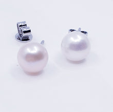 Load image into Gallery viewer, Sterling Silver Fresh Water Pearl Studs
